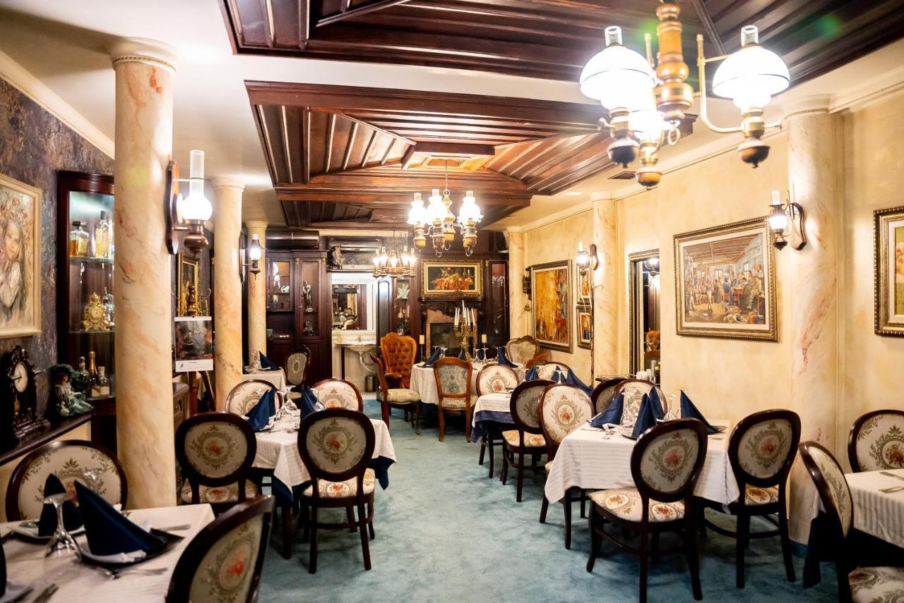 Globus Hotel Plovdiv Luaran gambar
