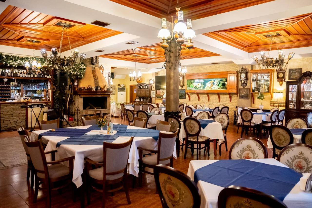 Globus Hotel Plovdiv Luaran gambar