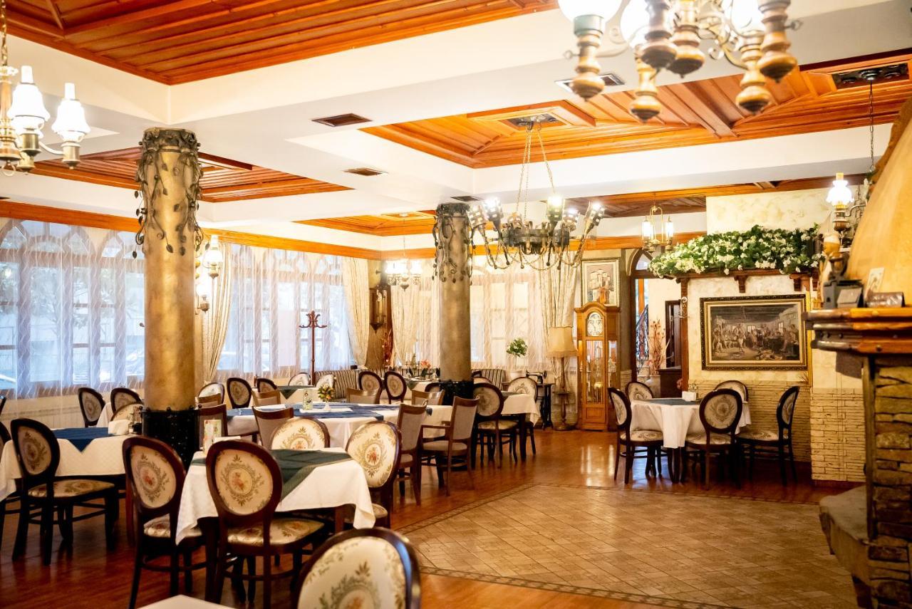 Globus Hotel Plovdiv Luaran gambar